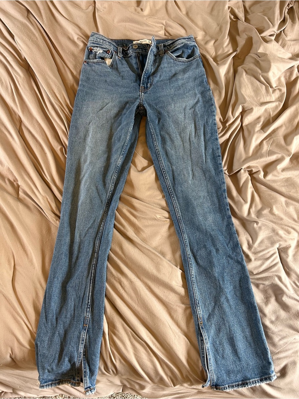 Abercrombie High-Rise Jeans